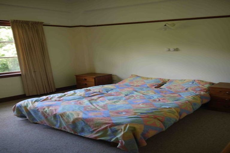 Photo of property in 1/1 San Sebastian Road, Kelburn, Wellington, 6012