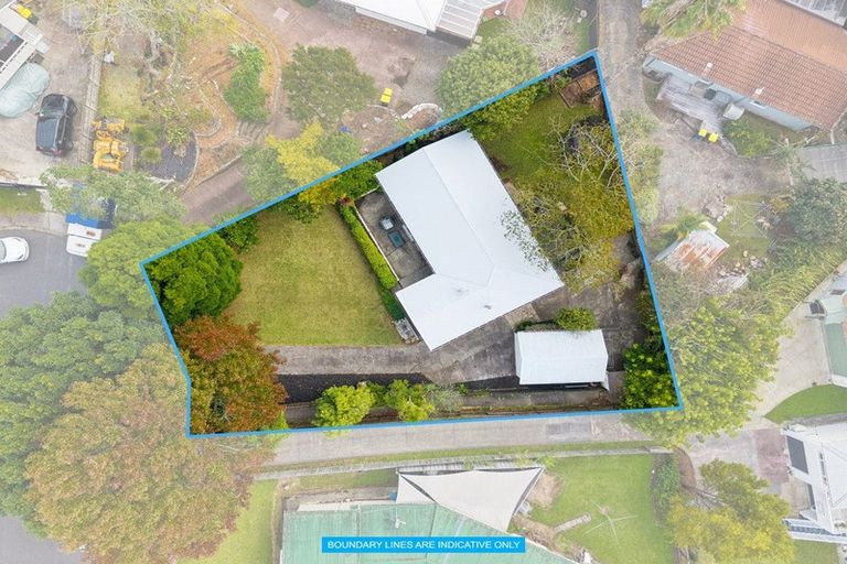 Photo of property in 39 Orion Place, Hillcrest, Auckland, 0627