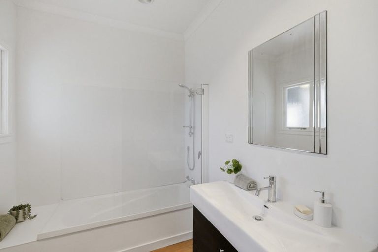 Photo of property in 1a Millward Street, Whanganui East, Whanganui, 4500