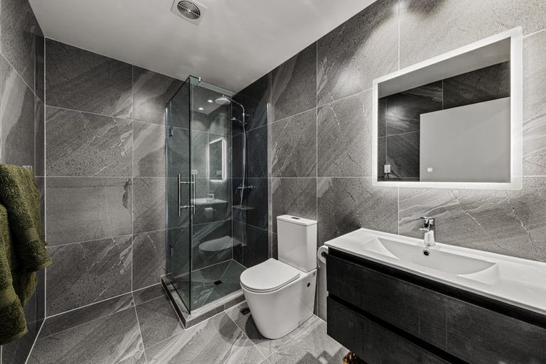 Photo of property in 42 Glidepath Road, Hobsonville, Auckland, 0616