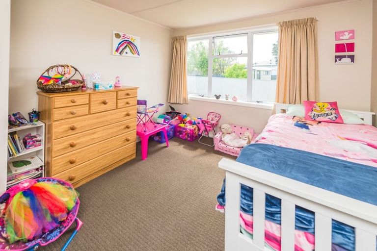 Photo of property in 12 Bignell Street, Gonville, Whanganui, 4501