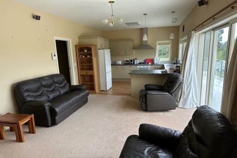 Photo of property in 25 Muriwai Drive, Manapouri, 9679