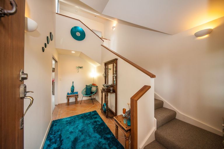 Photo of property in 7 The Oaks, Awapuni, Palmerston North, 4412