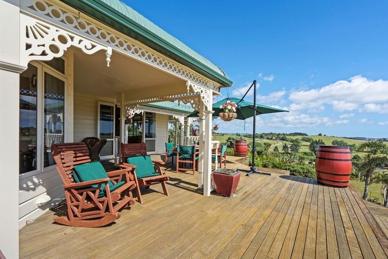 Photo of property in 10 Rangitane Road, Kerikeri, 0294