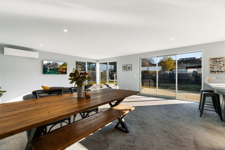 Photo of property in 27 Timsfield Drive, Lake Hawea, 9382