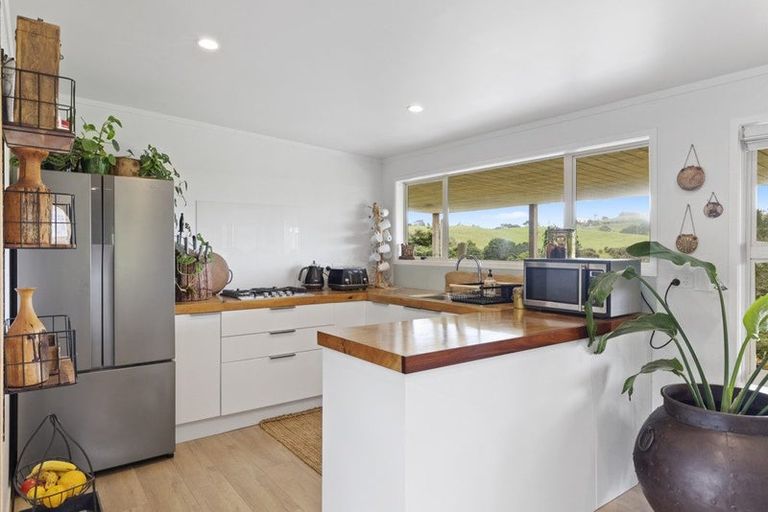 Photo of property in 1044 Awhitu Road, Pollok, Waiuku, 2683