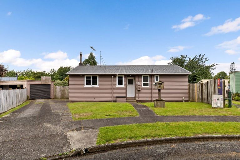 Photo of property in 6 Cairngorm Place, Tokoroa, 3420