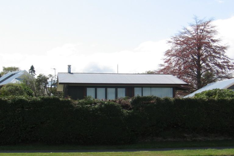 Photo of property in 94 Lake Terrace, Taupo, 3330