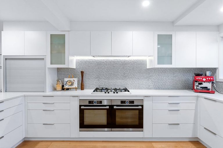 Photo of property in 18a Sylvan Park Avenue, Milford, Auckland, 0620