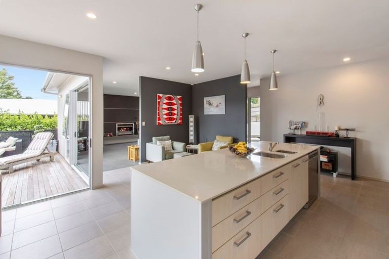 Photo of property in 23 Elias Court, The Gardens, Auckland, 2105