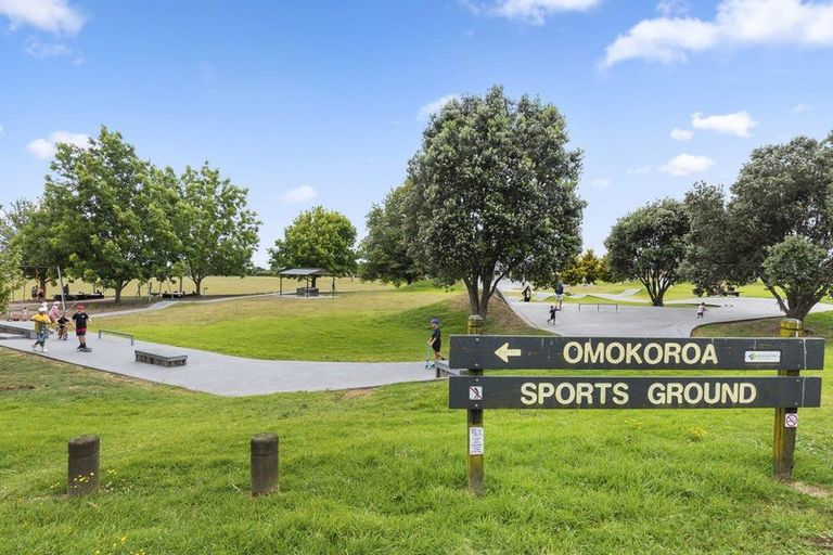 Photo of property in 39 Harbour View Road, Omokoroa, 3114