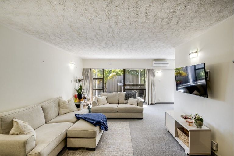 Photo of property in 41a Charles Street, Westshore, Napier, 4110