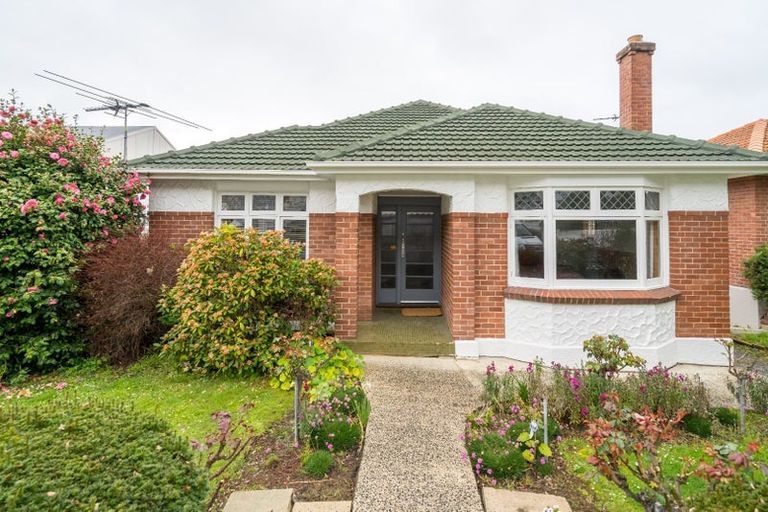 Photo of property in 139 Forbury Road, Saint Clair, Dunedin, 9012