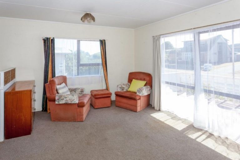 Photo of property in 122a Mayfair Avenue, Whangamata, 3620