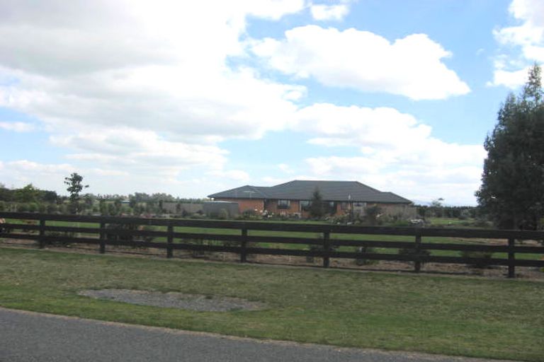 Photo of property in 6 Piako Drive, Darfield, 7571