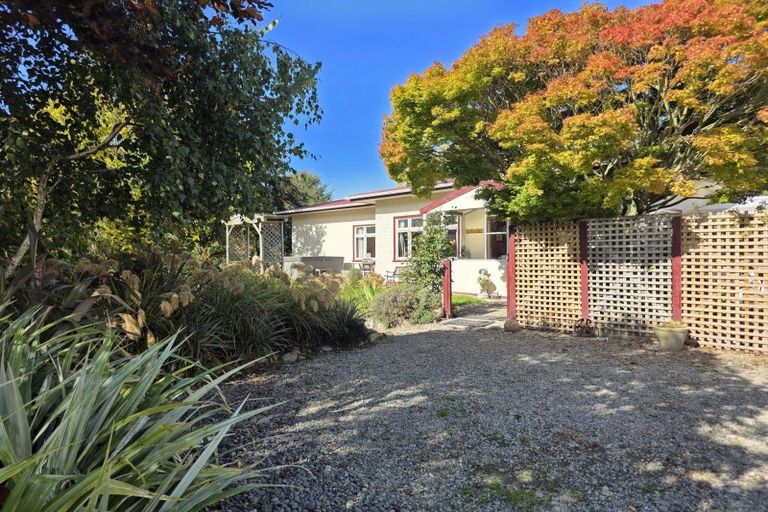 Photo of property in 33 Devils Bridge Road, Weston, Oamaru, 9492