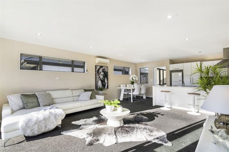 Photo of property in 21 Charente Way, Yaldhurst, Christchurch, 8042