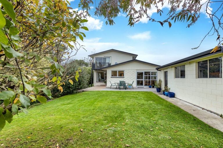 Photo of property in 52 Whitby Street, Burnside, Christchurch, 8053