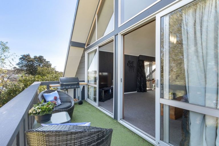 Photo of property in 4 Bristol Street, Tamatea, Napier, 4112