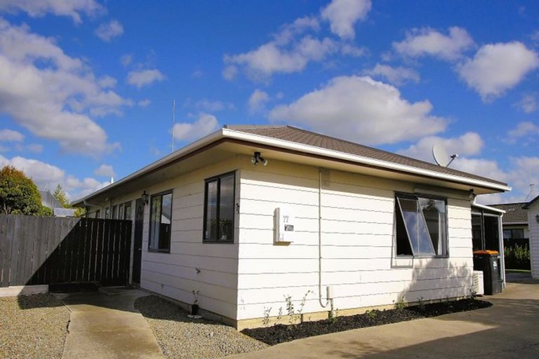 Photo of property in 77 Roberts Line, Kelvin Grove, Palmerston North, 4414