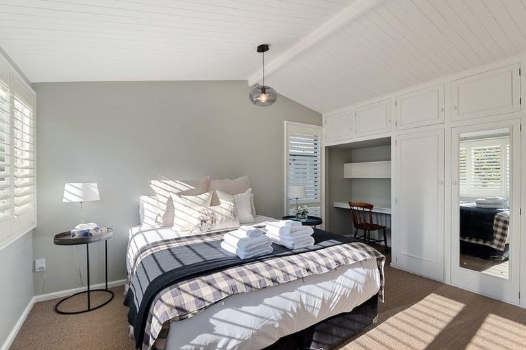 Photo of property in 2/90b Fendalton Road, Fendalton, Christchurch, 8014