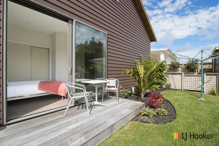 Photo of property in 5 Ian Place, Waihi Beach, 3611