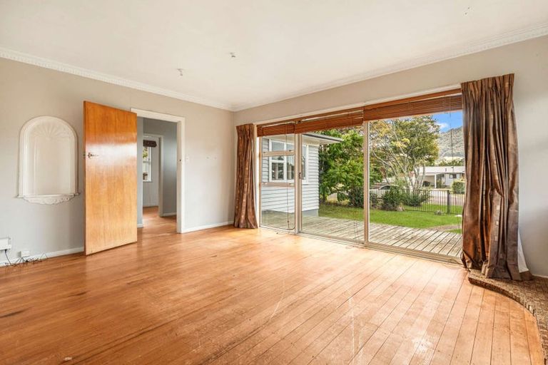 Photo of property in 10 Kenrick Road, Pukehangi, Rotorua, 3015