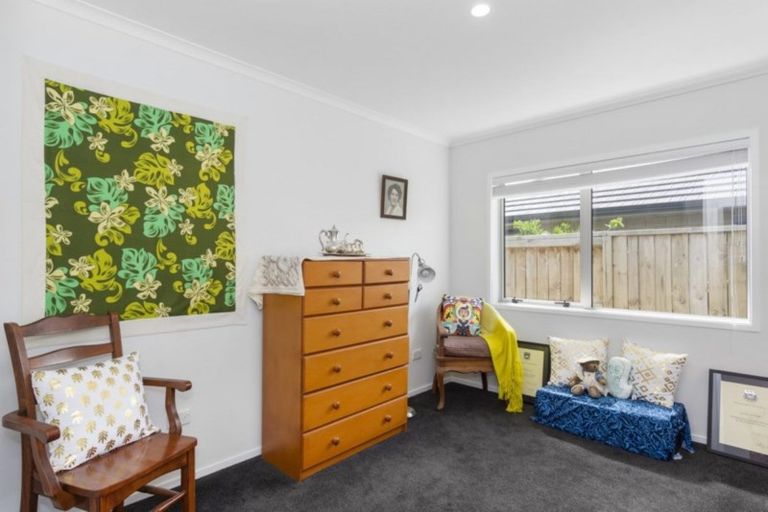 Photo of property in 45a Puhirake Crescent, Pyes Pa, Tauranga, 3112