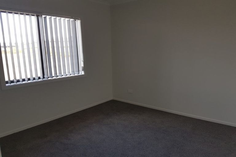 Photo of property in 19 Gibboney Place, Pokeno, 2402