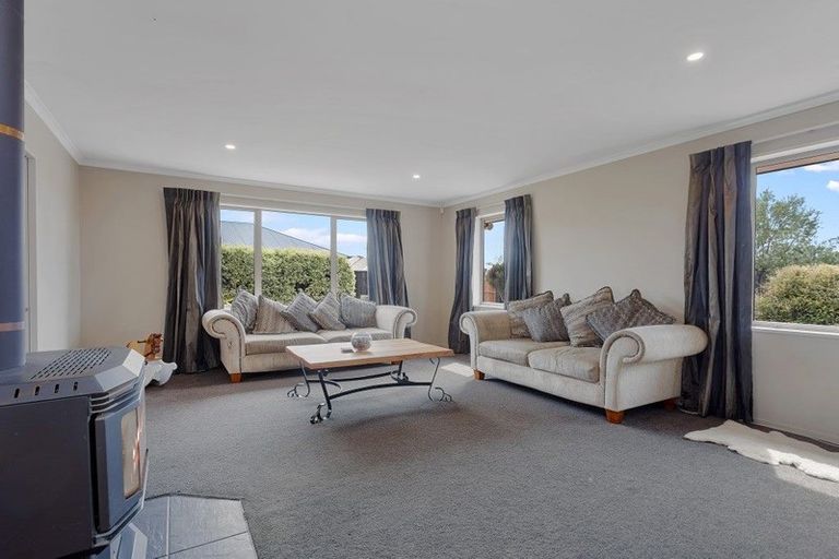 Photo of property in 15 Auckland Street, Ashley, Rangiora, 7477