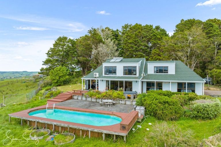 Photo of property in 338a Wairere Road, Paparoa, 0571