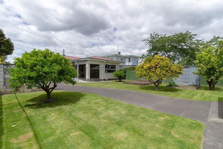 Photo of property in 269 Kennedy Road, Onekawa, Napier, 4110
