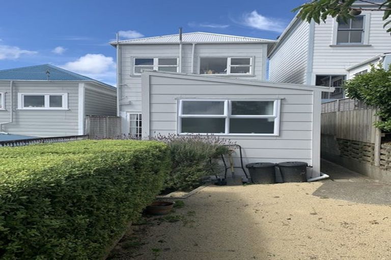 Photo of property in 36 Drummond Street, Mount Cook, Wellington, 6021