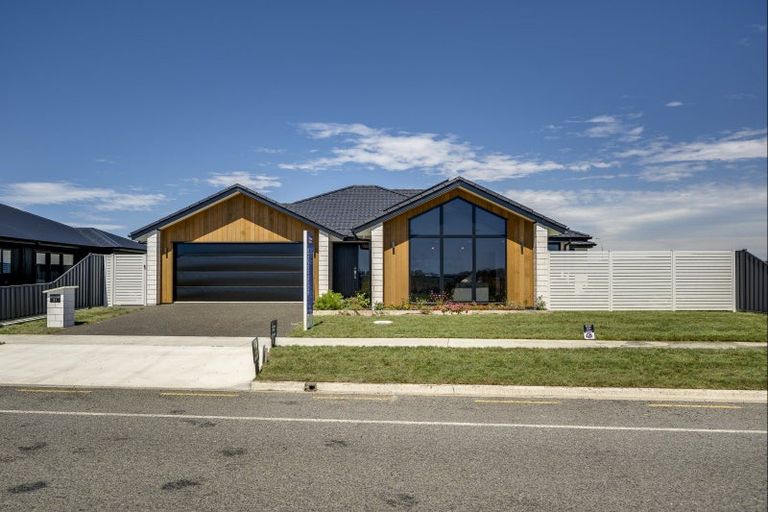 Photo of property in 31 Kenny Road, Meeanee, Napier, 4110
