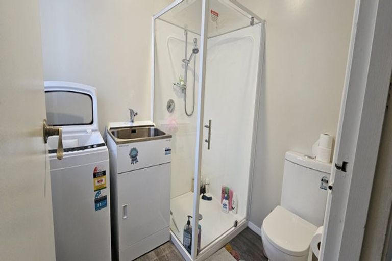 Photo of property in 17 Truman Road, Bryndwr, Christchurch, 8053