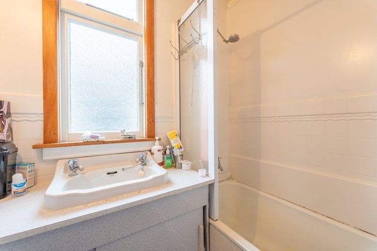 Photo of property in 56 Alamein Terrace, Oamaru, 9400