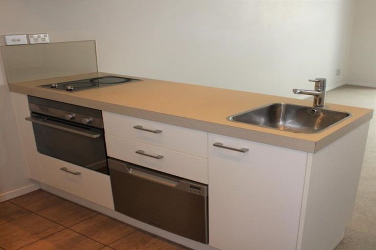 Photo of property in Soho Apartments, 1105/74 Taranaki Street, Te Aro, Wellington, 6011