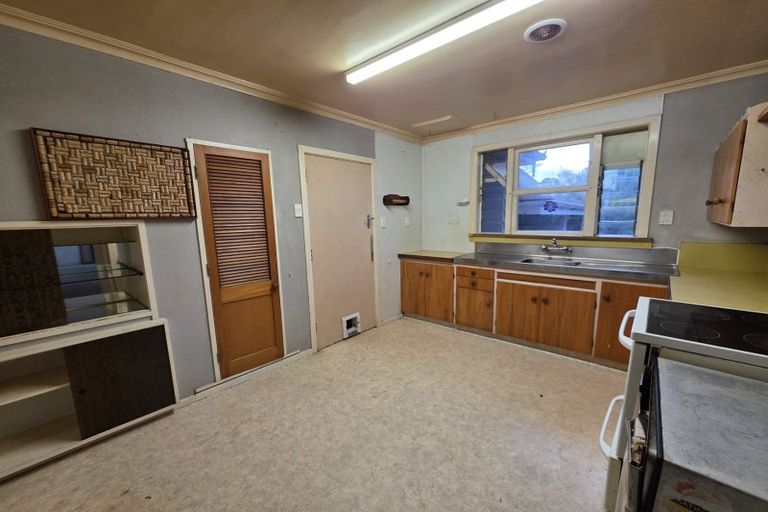 Photo of property in 134 Main Street, Greytown, 5712