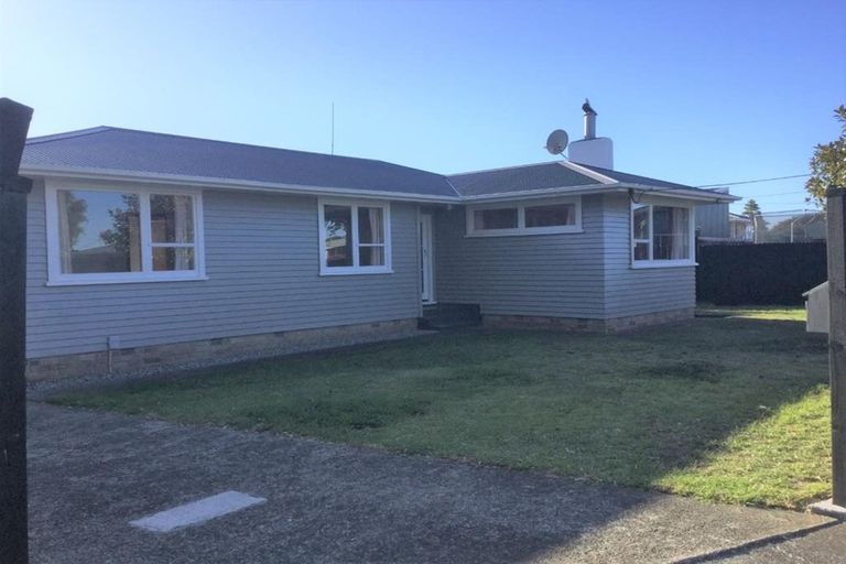 Photo of property in 20a Taupo Avenue, Mount Maunganui, 3116