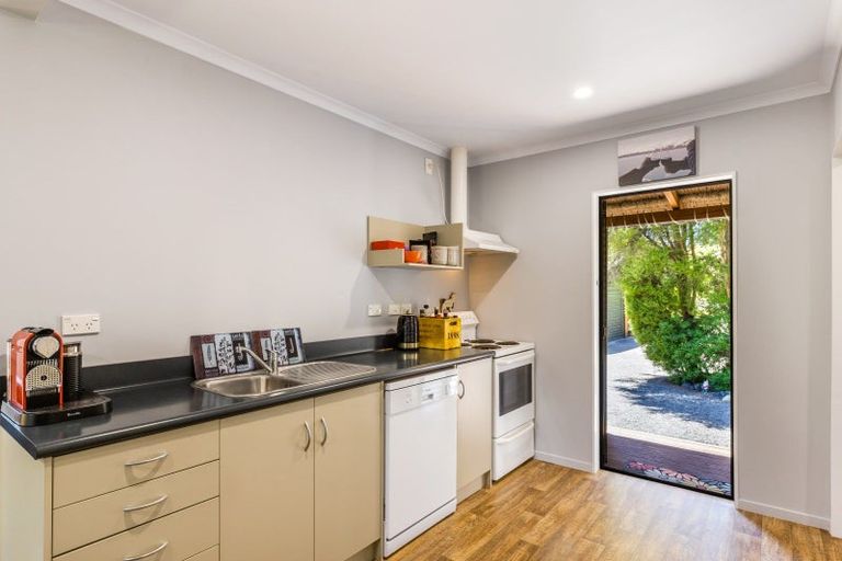 Photo of property in 14 Te Herekiekie Street, Turangi, 3334