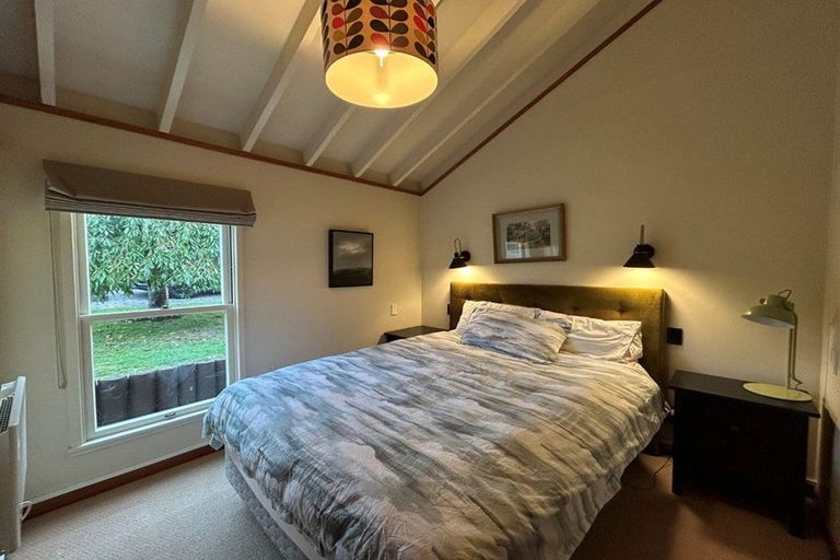 Photo of property in 19 Tauroa Road, Havelock North, 4130