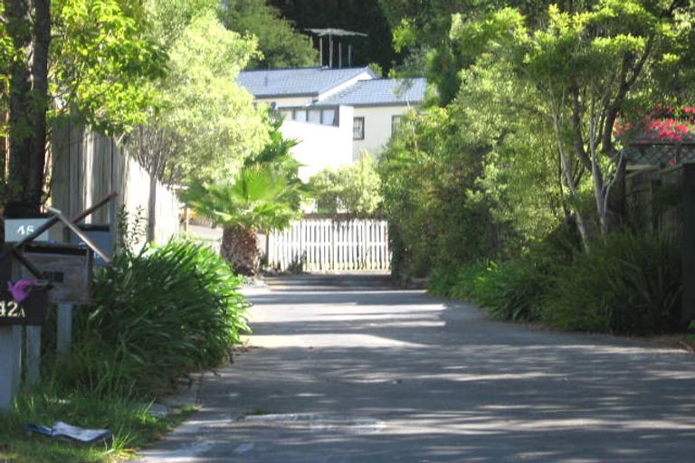 Photo of property in 1/32 Palliser Lane, Browns Bay, Auckland, 0630