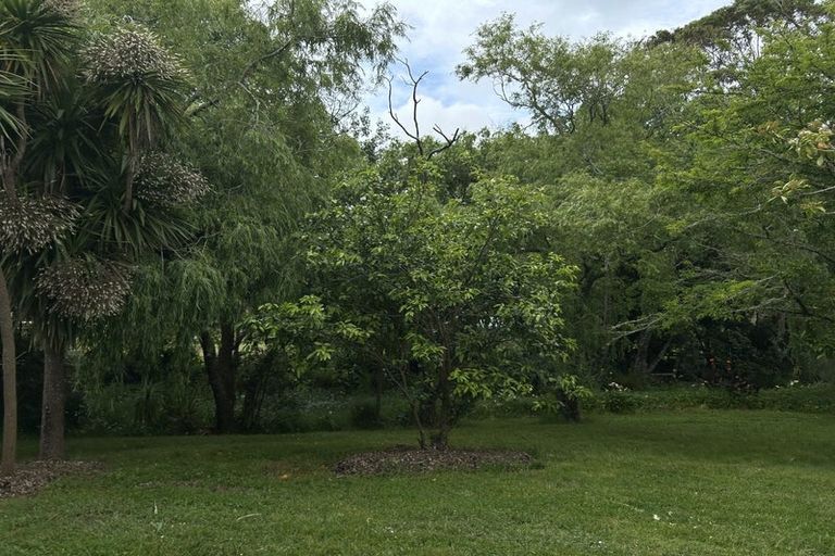 Photo of property in 120b Awaroa Road, Helensville, 0800