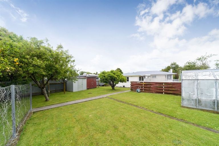 Photo of property in 8 Moray Place, Highbury, Palmerston North, 4412
