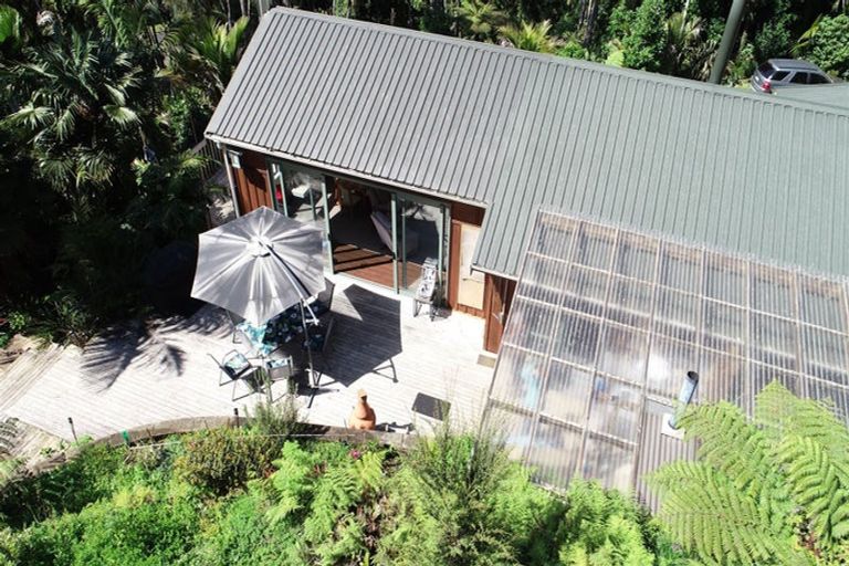 Photo of property in 41 Tarapatiki Drive, Whitianga, 3510