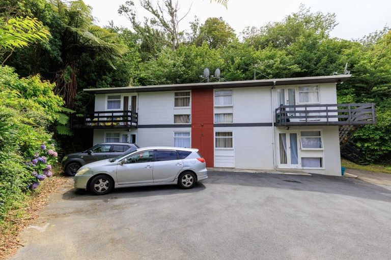 Photo of property in 9 Epsom Way, Karori, Wellington, 6012