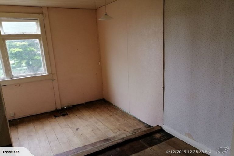 Photo of property in 48 Nuku Street, Tangimoana, 4822