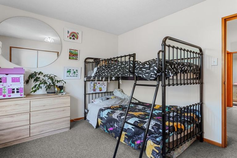 Photo of property in 106 Hawke Street, New Brighton, Christchurch, 8083