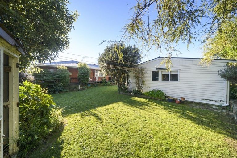 Photo of property in 8 Conway Place, Terrace End, Palmerston North, 4410