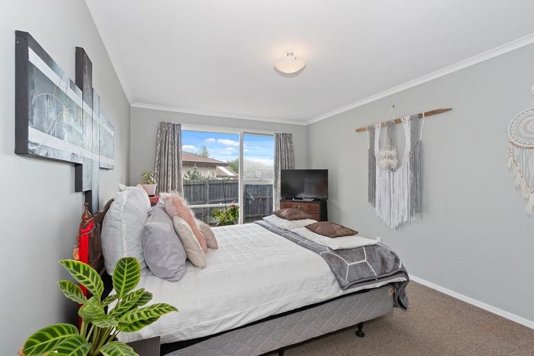 Photo of property in 1/23 Branksome Place, Parklands, Christchurch, 8083